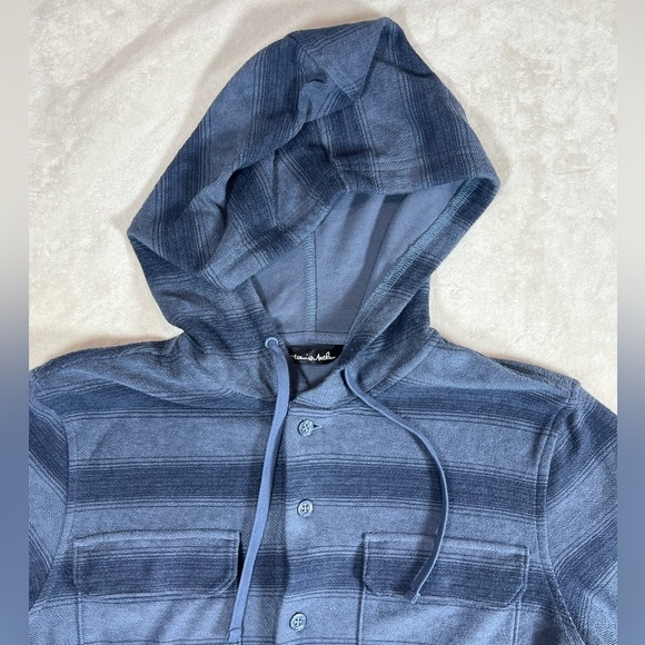 Travis Mathew Size Small Cotton Blend Hooded Blue Button Front Sweater Golf EUC - Picture 5 of 12